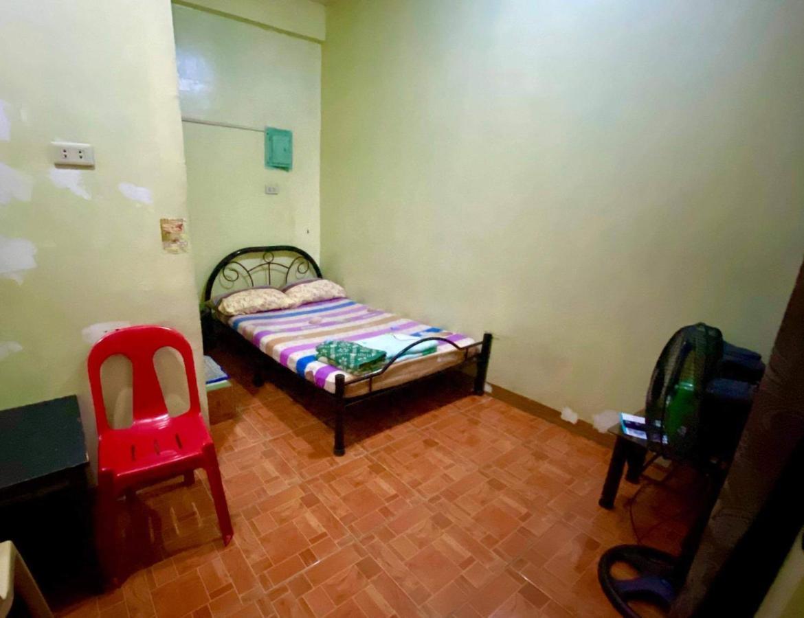 Belen Favila Transient Rooms Near Airport Terminal 3 Manila Zewnętrze zdjęcie